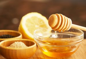 manfaat madu untuk rambut kering dan mengembang