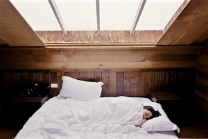 manfaat tidur untuk awet muda